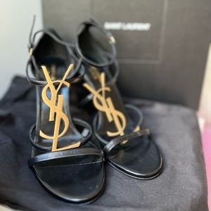 Sexiest heels by Saint Laurent.